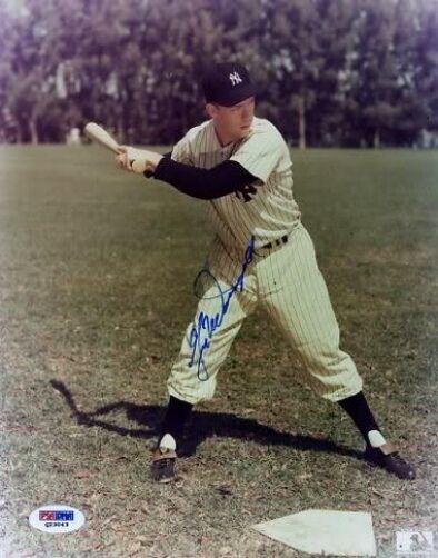 Gil Mcdougald Yankees Psa/dna Signed 8x10 Photo Poster painting Certed Autograph Authentic