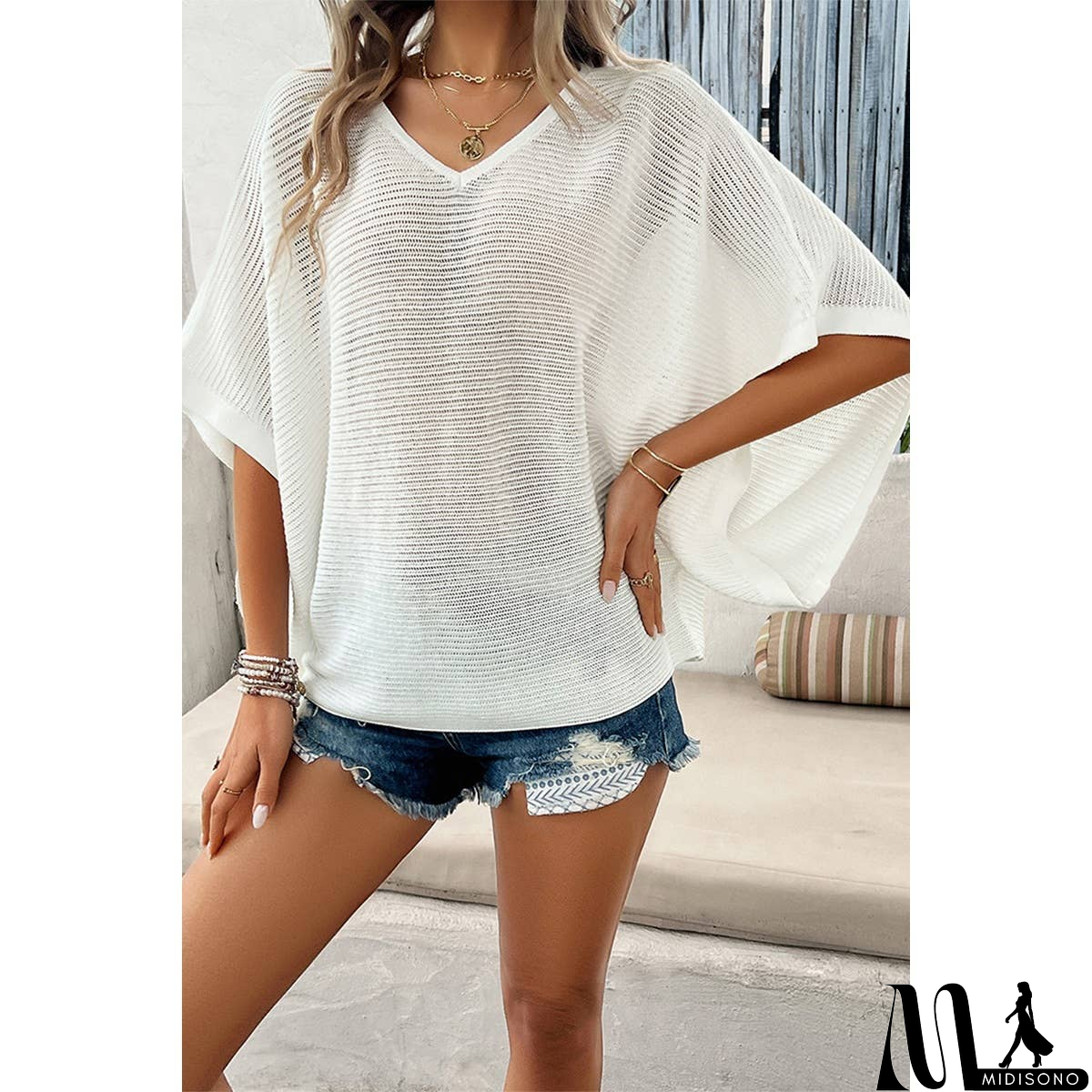MidiSono - Solid V Neck Knit Loose Fit Bat Sleeves Top
