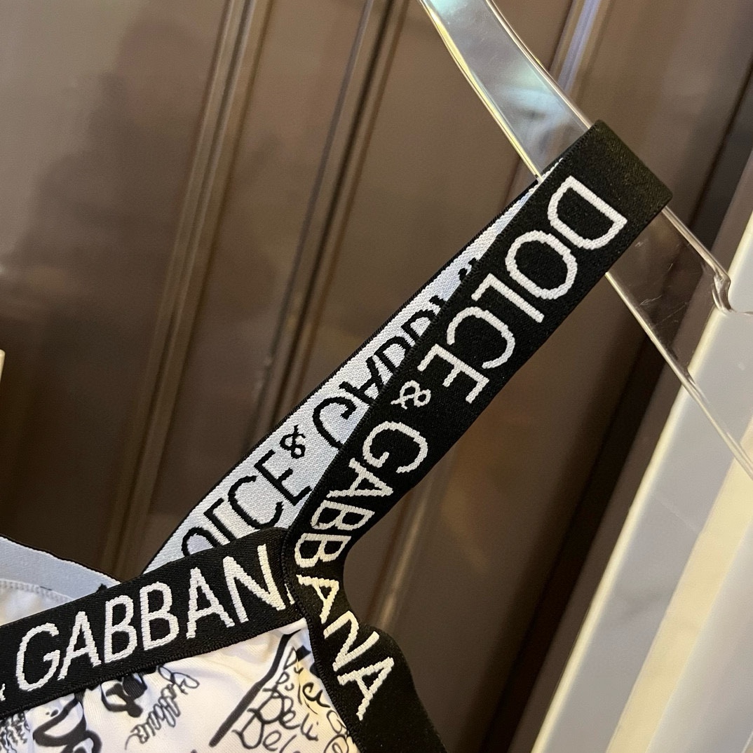 4e1c08ced4c20be17efb2e1eec0542d3