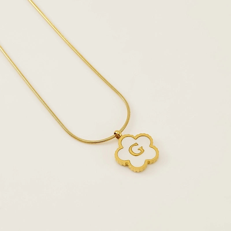 Basic Classic Style Letter Flower 304 Stainless Steel Shell 18K Gold Plated Plating Inlay Pendant Necklace