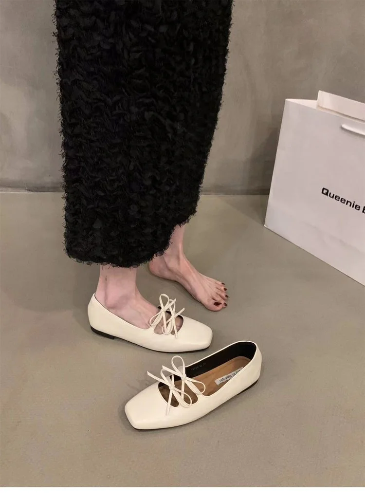 Yyvonne Bottom Spring And Autumn Square Head Silver Mary Jane Single Shoes Women's Shoes 2025 Spring French Small Red Gentle Casual Shoes