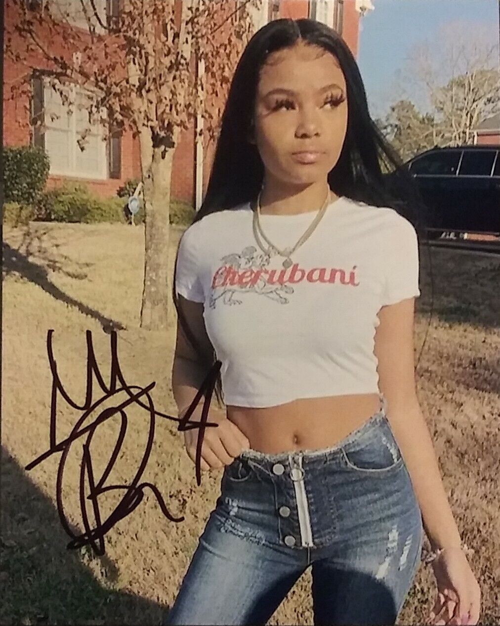 Brooklyn Queen signed 8 x 10