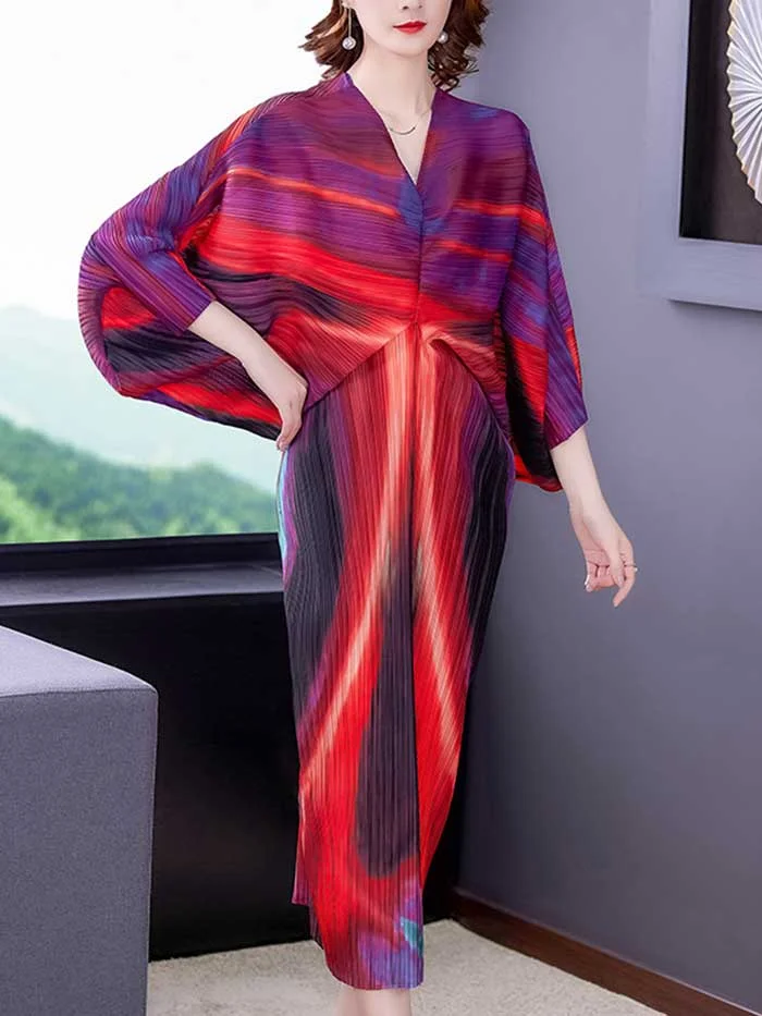 Pleated gradient contrast color bat sleeve dress