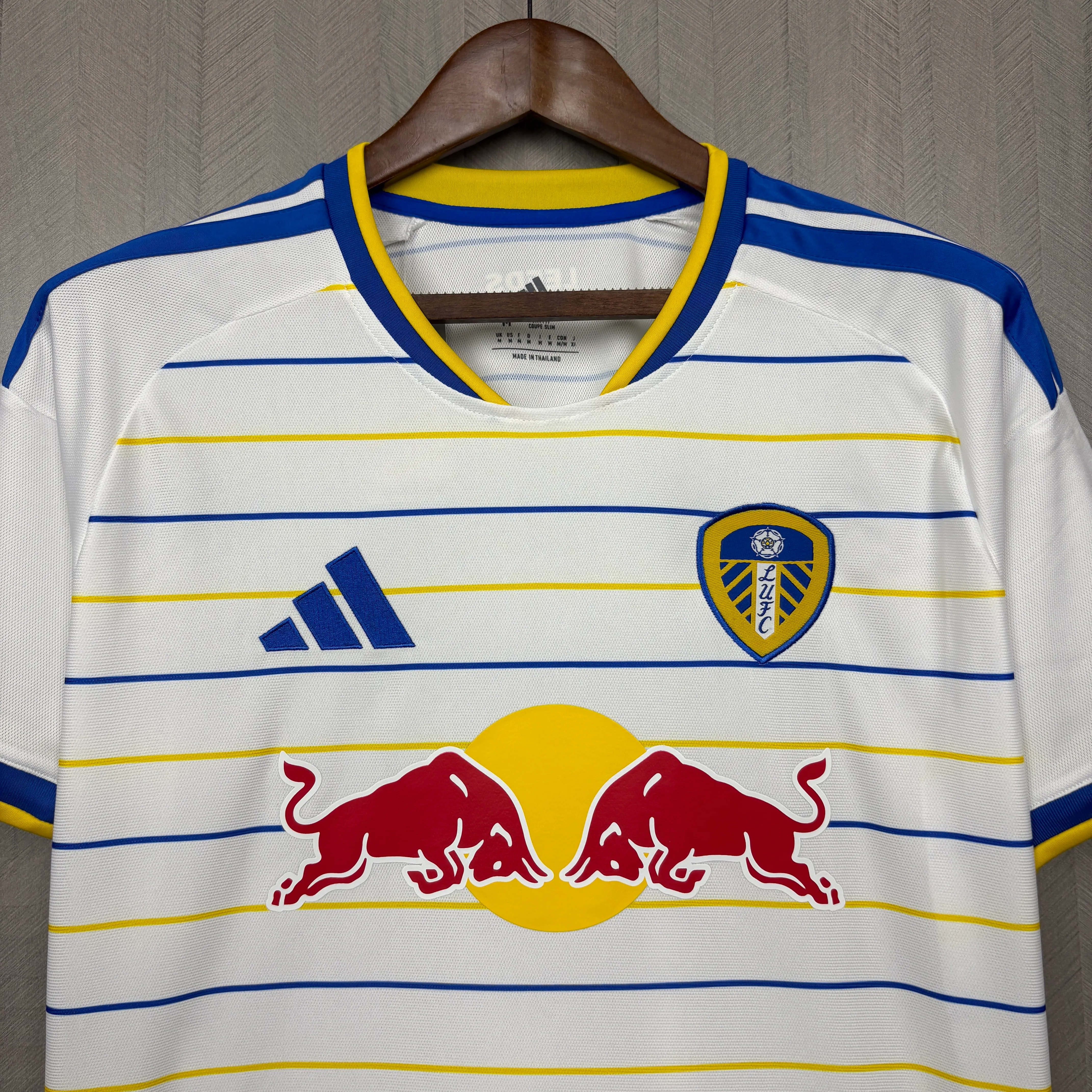26/27 Leeds United Home Football Shirt Thai Quality