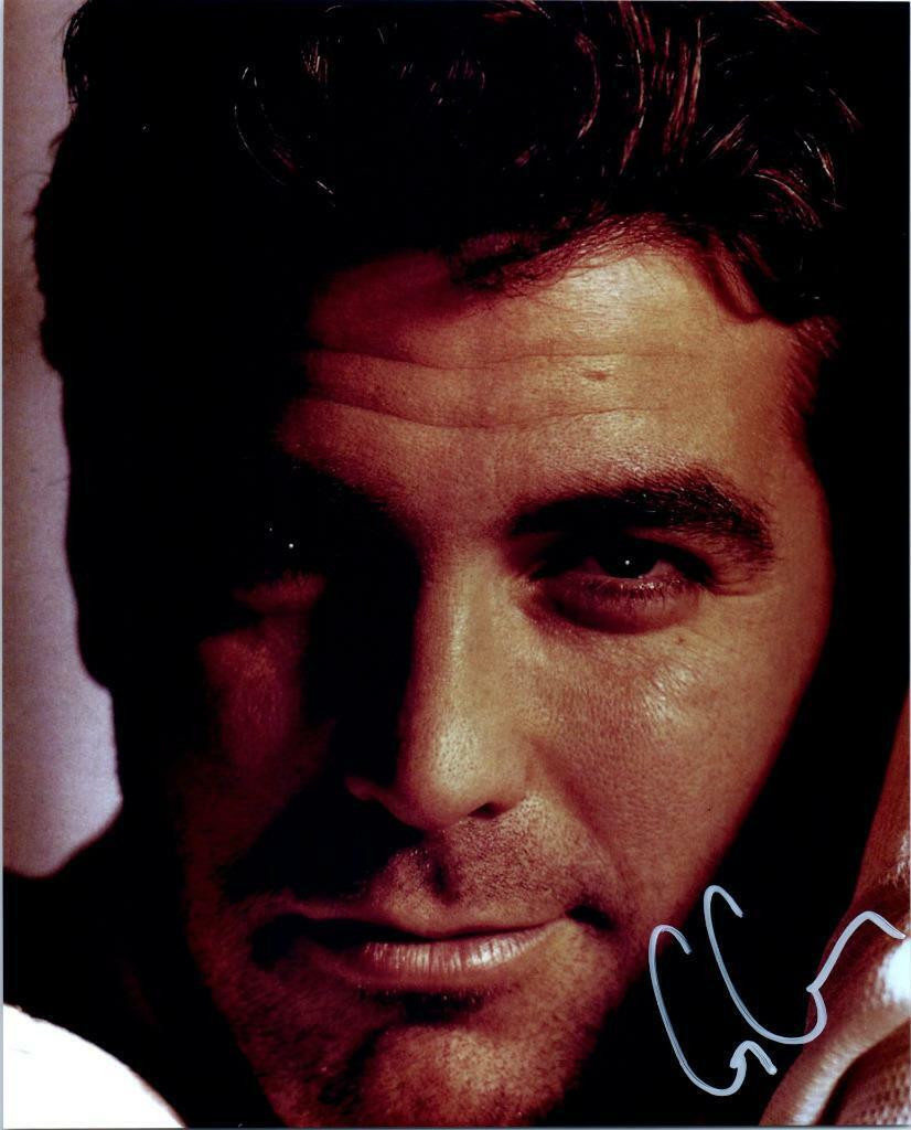 George Clooney signed 8x10 Photo Poster painting pic autographed Picture with COA