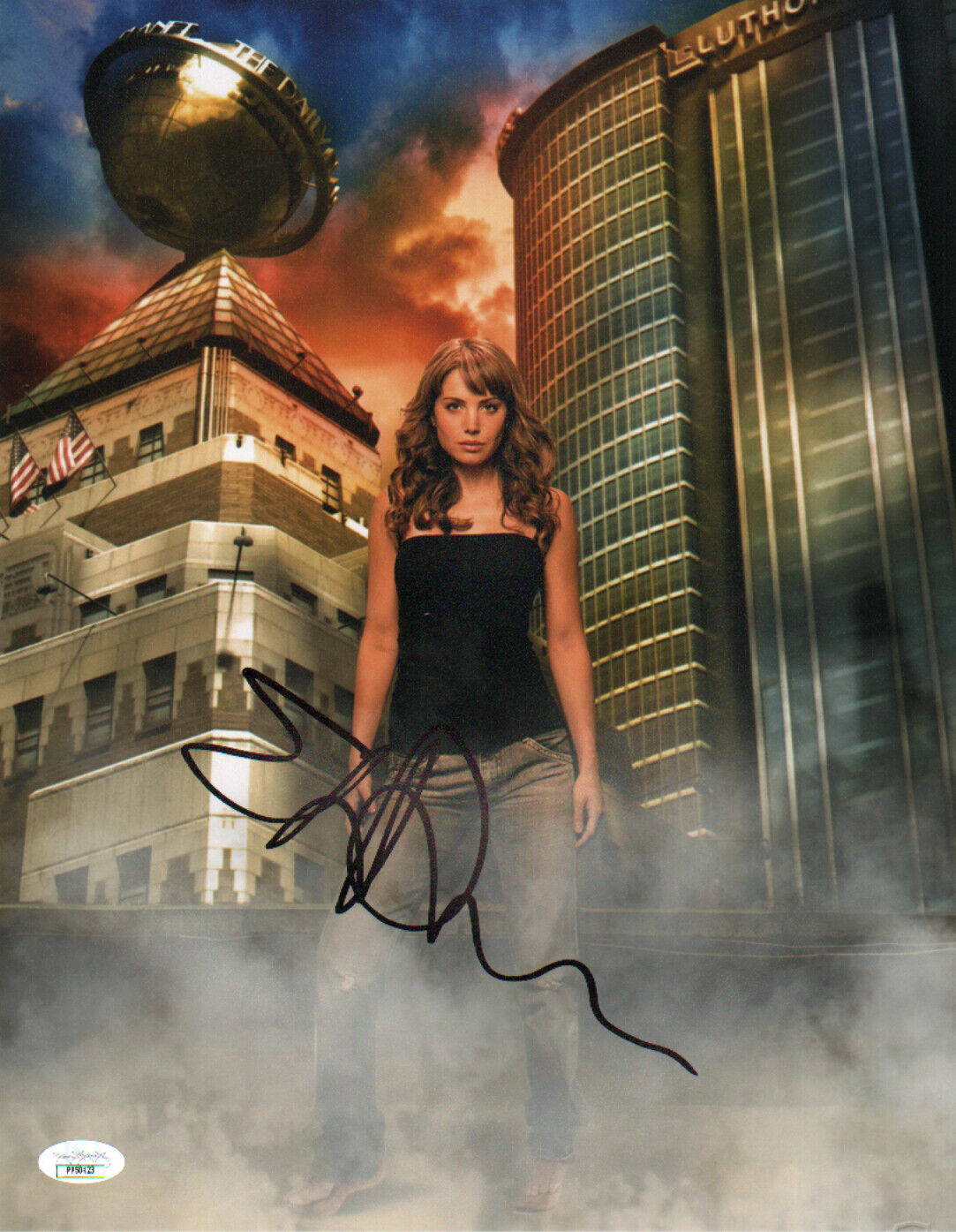 ERICA DURANCE Authentic Hand-Signed SMALLVILLE - LOIS