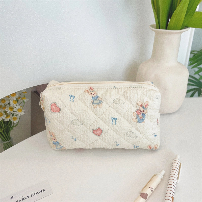 31291 Fresh Quilted Hand-held Cosmetic Bag Girl Large Capacity Cute Storage Student Zipper Stationery Bag Pencil Case