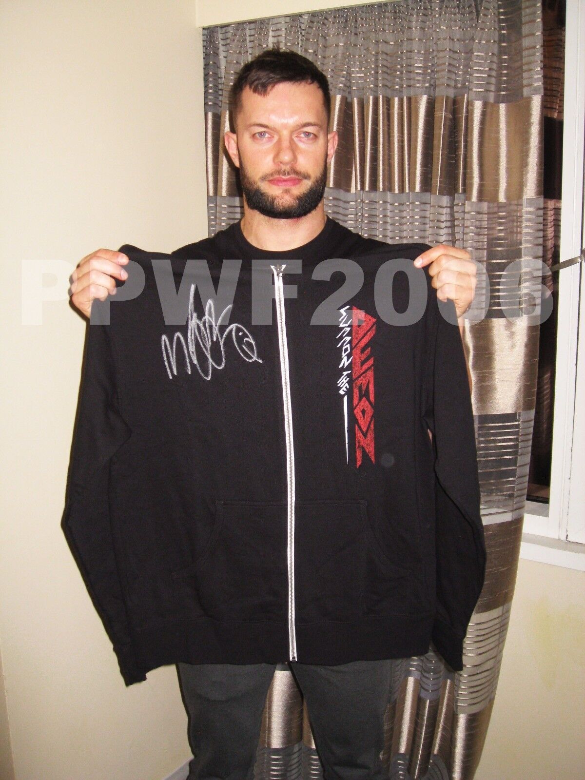 WWE FINN BALOR HAND SIGNED ADULT DEMON HOODIE WITH EXACT PICTURE PROOF & COA 5