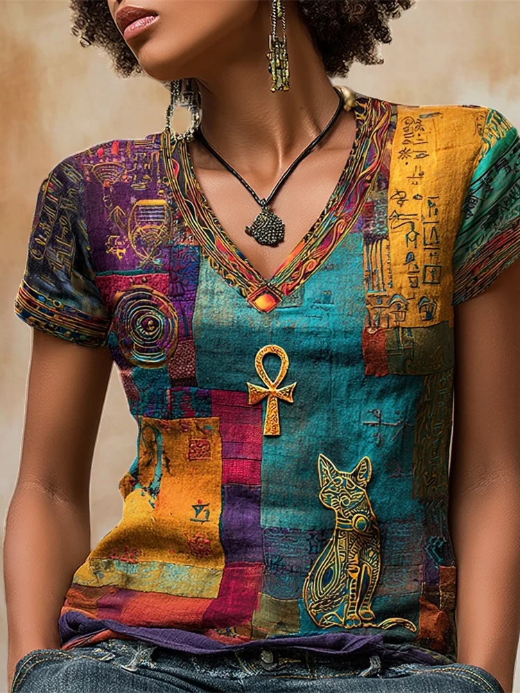 Golden Egyptian Vintage Pattern Patchwork Women's V-neck T-shirt