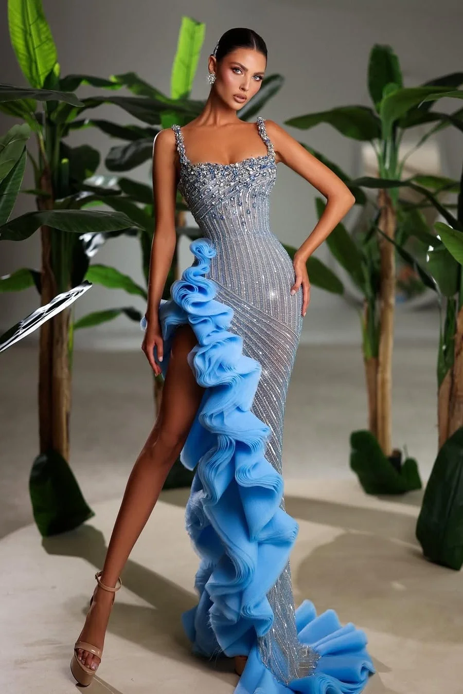 Daisda Sleeveless Spaghetti Straps Square Mermaid Long Prom Dress