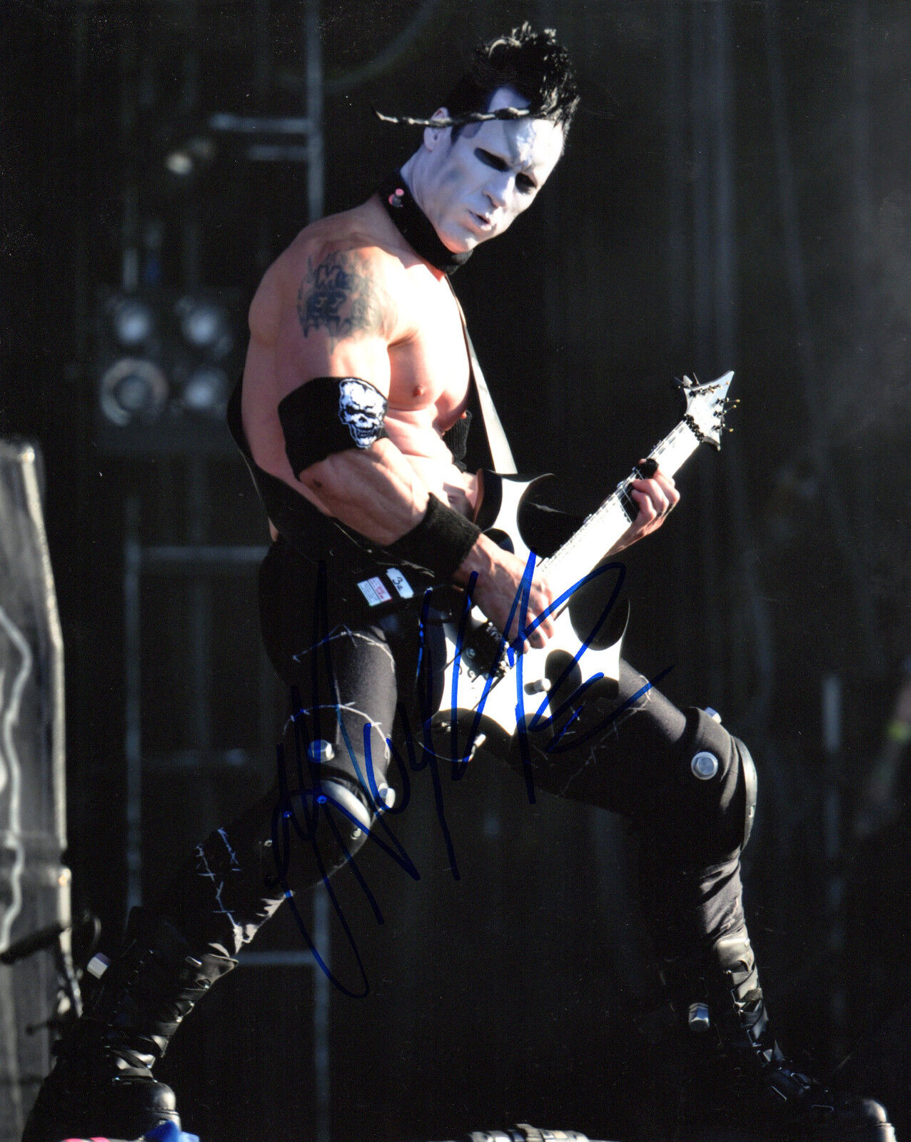 GFA Misfits Guitarist * DOYLE WOLFGANG * Signed 8x10 Photo Poster painting PROOF AD2 COA