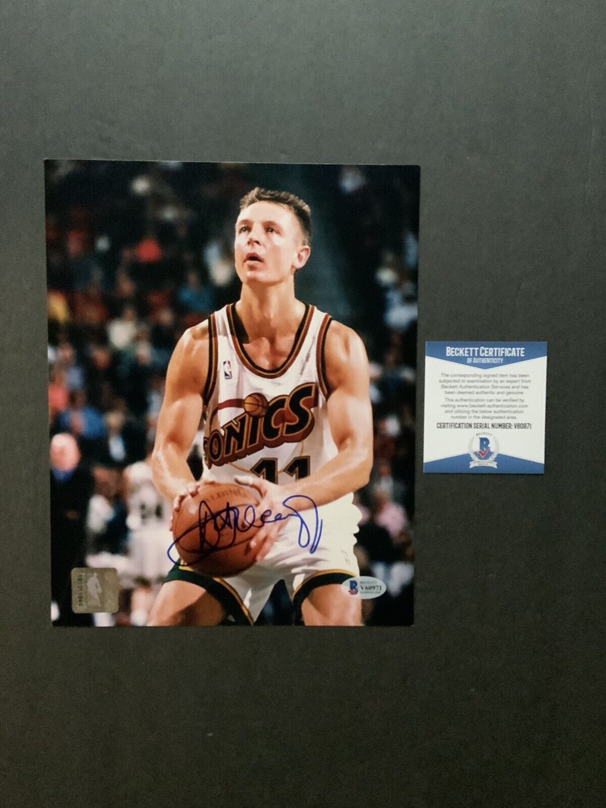 Detlef Schrempf Hot! signed autographed Sonics8x10 Photo Poster painting Beckett BAS coa