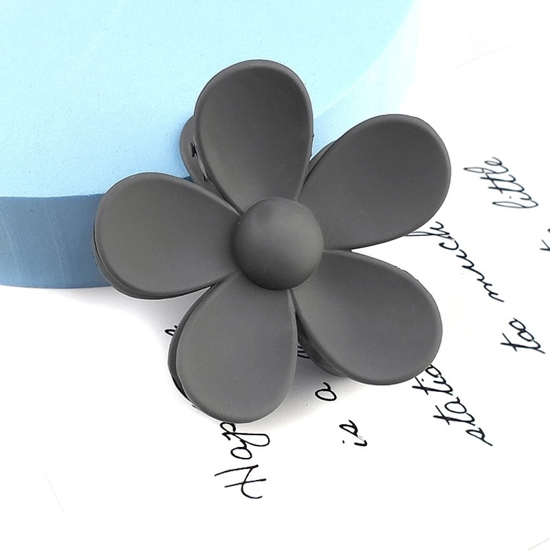 Women’s Fashion Flower Arylic Hair Claws