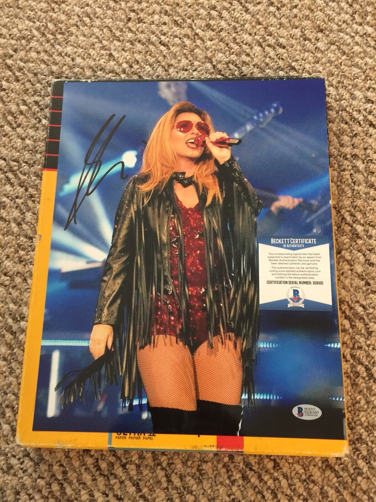 Shania Twain Signed 11x14 Photo Poster painting Beckett Certified