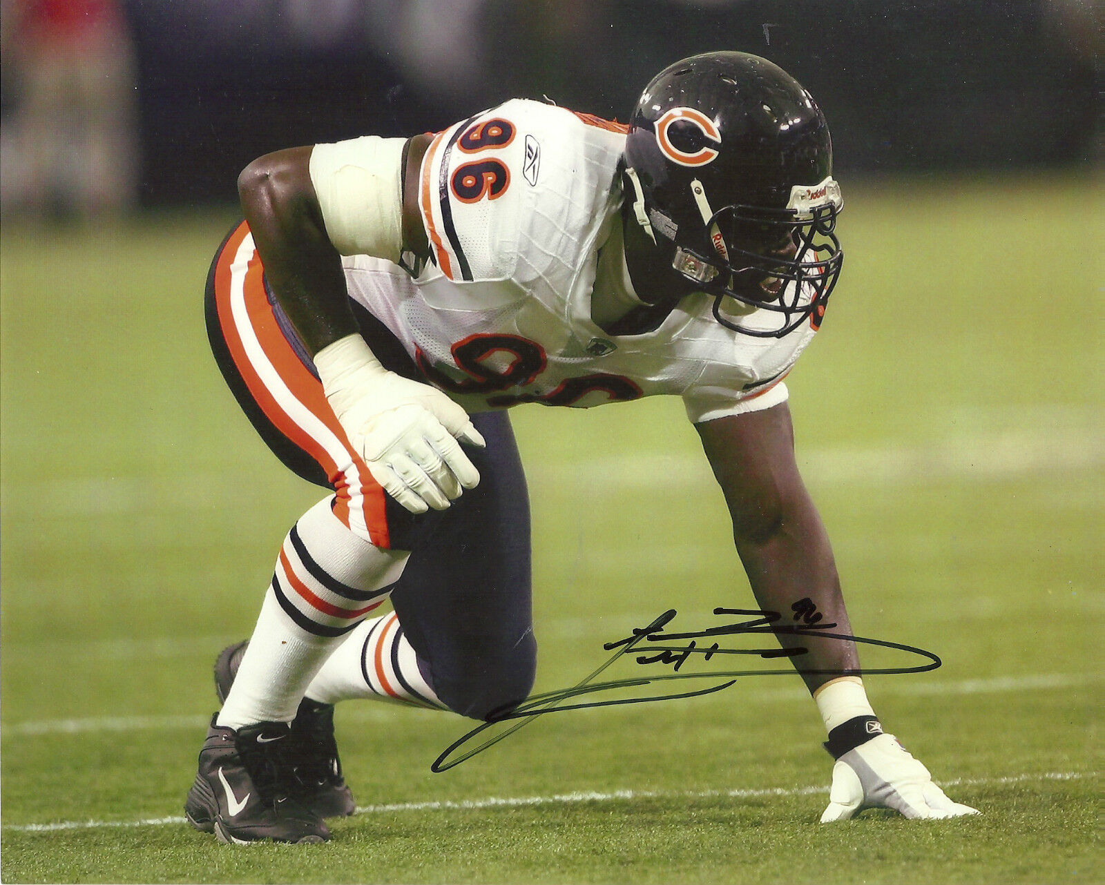 ALEX BROWN 'CHICAGO BEARS' SIGNED 8X10 PICTURE *COA