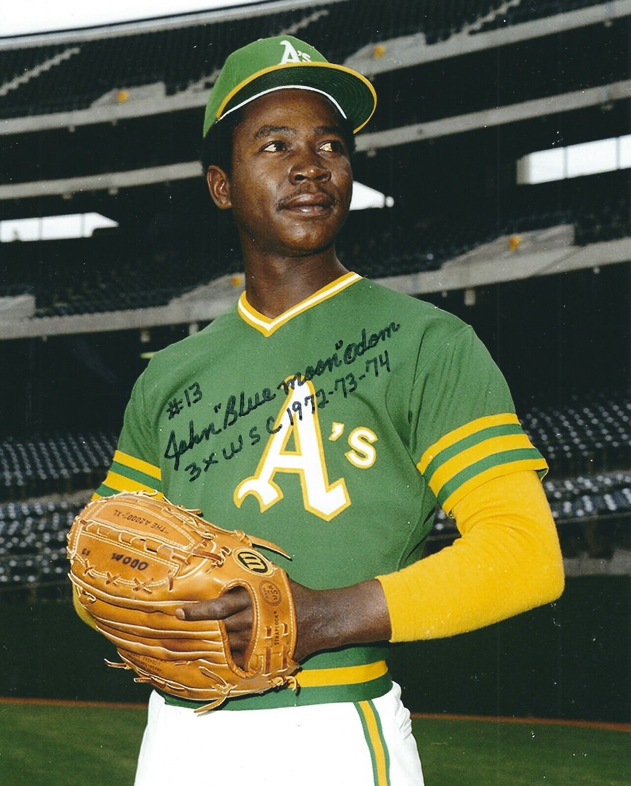 Signed 8x10 JOHN BLUE MOON ODOM Oakland A's Photo Poster painting- COA