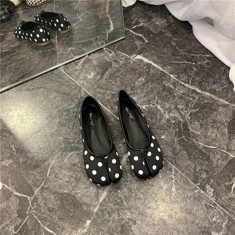 2021 Women's Comfy Flats Split Toe Trotter Shoes Autumn Single Lattice Flat Shoes Lazy Soft Loafers Ladies Moccasi Ninja Shoes