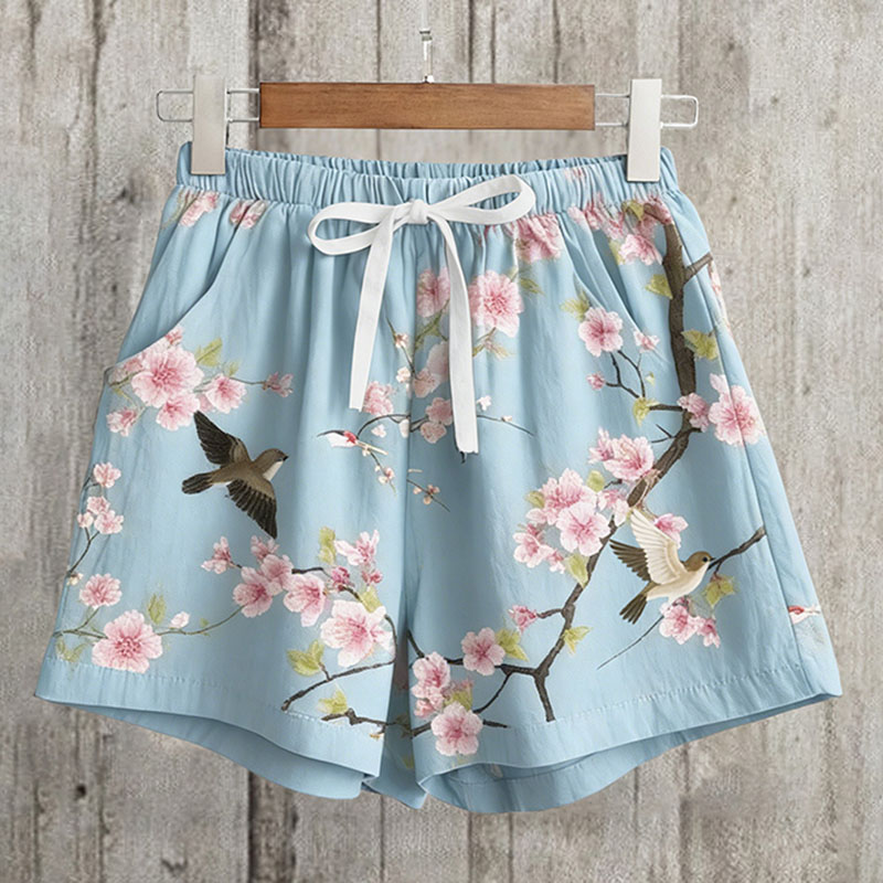 Women's Japanese Floral And Bird Print Casual Shorts wearshes