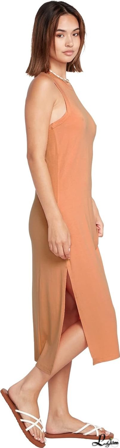 Modern and Comfortable winter Dress