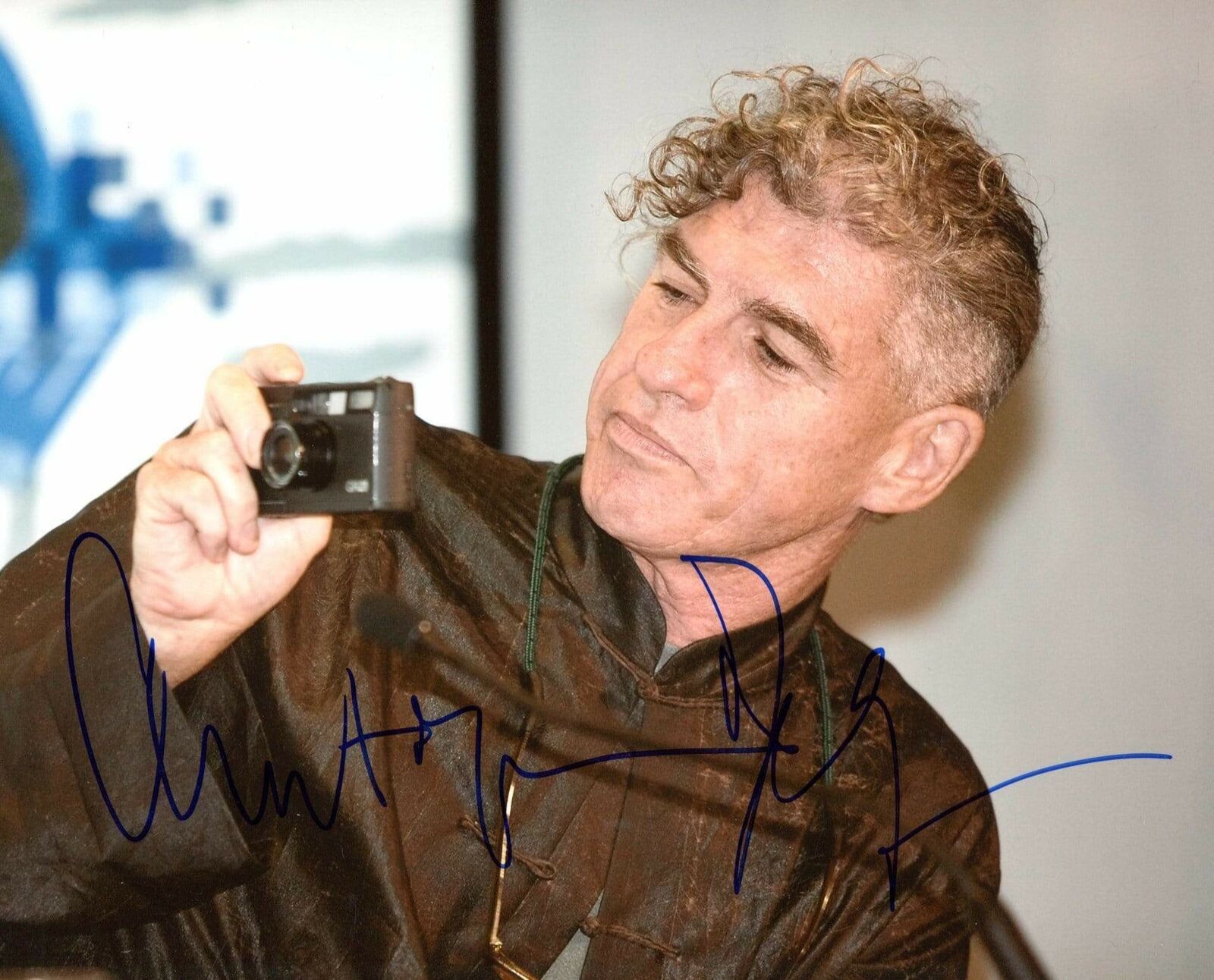 Christopher Doyle CINEMATOGRAPHER autograph, In-Person signed Photo Poster painting