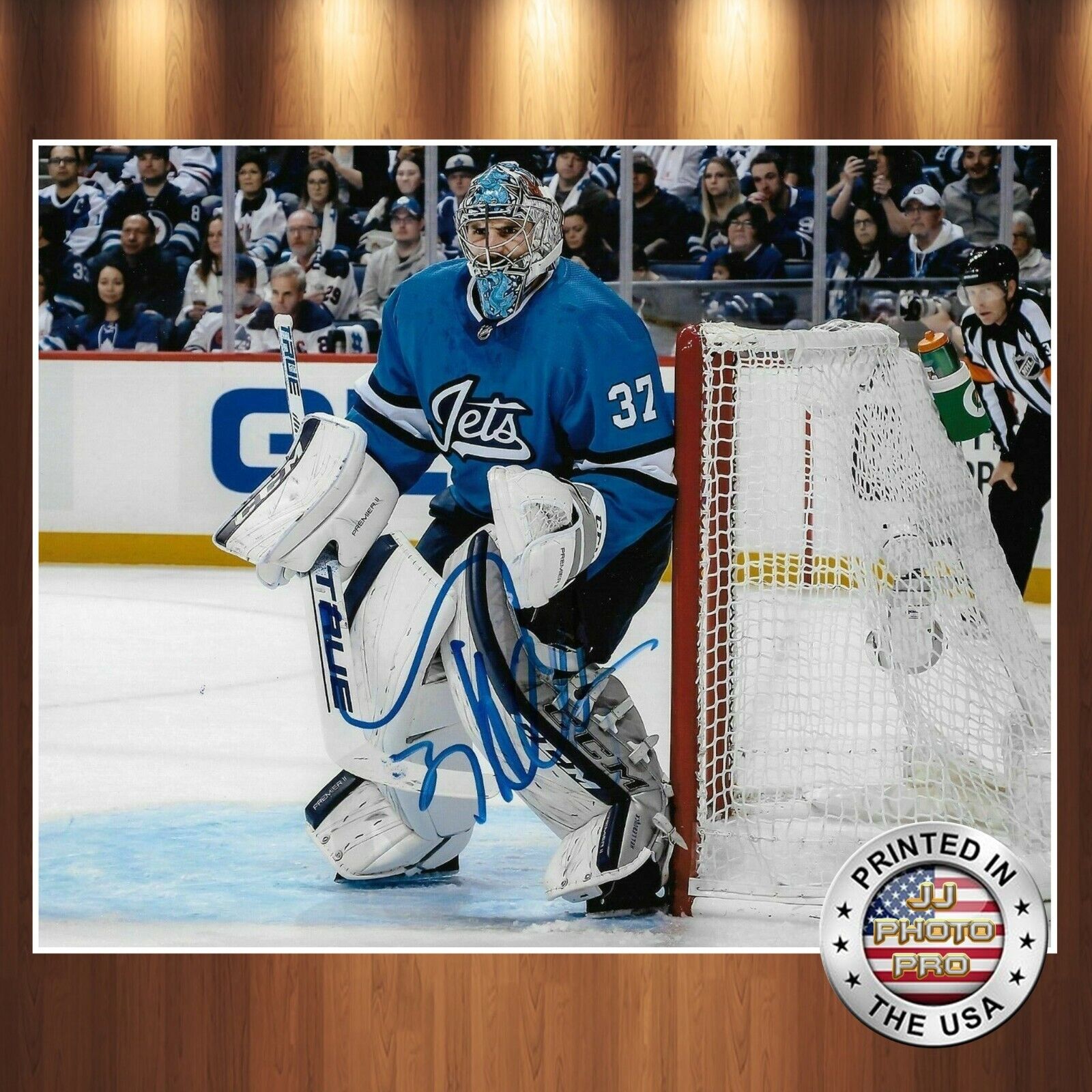 Connor Hellebuyck Autographed Signed 8x10 Photo Poster painting (Jets) REPRINT