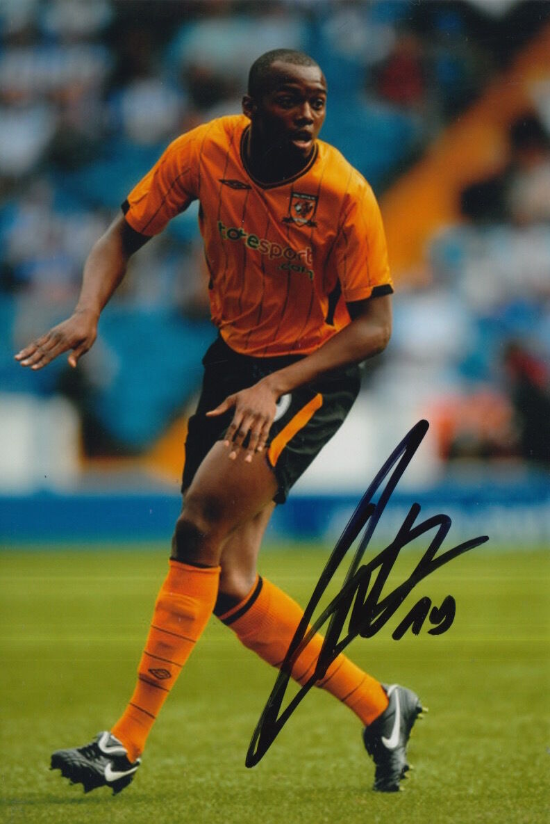 HULL CITY HAND SIGNED STEVEN MOUYOKOLO 6X4 Photo Poster painting.