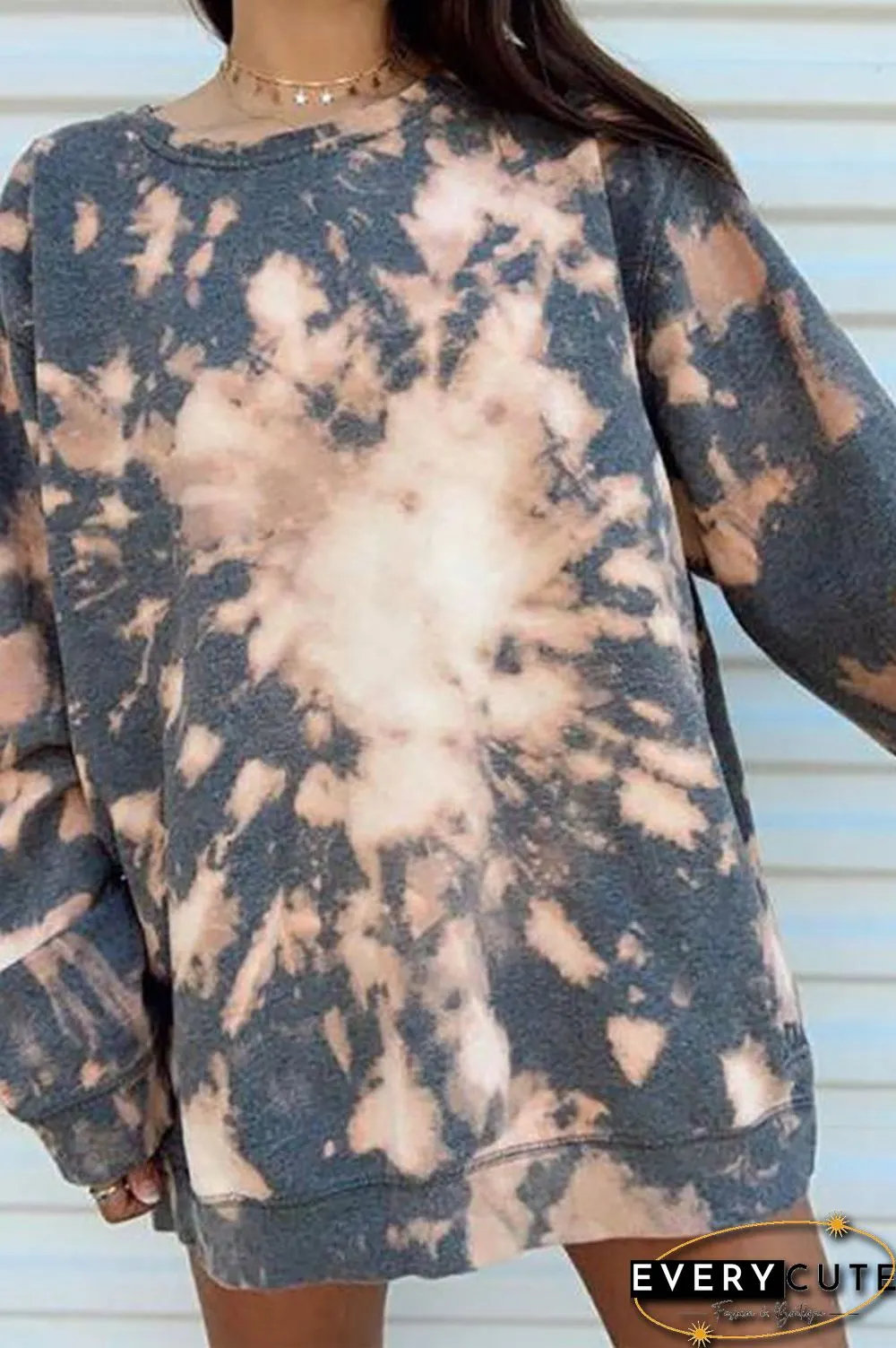Tie-dye Print Long-sleeved Sweatshirt P15988