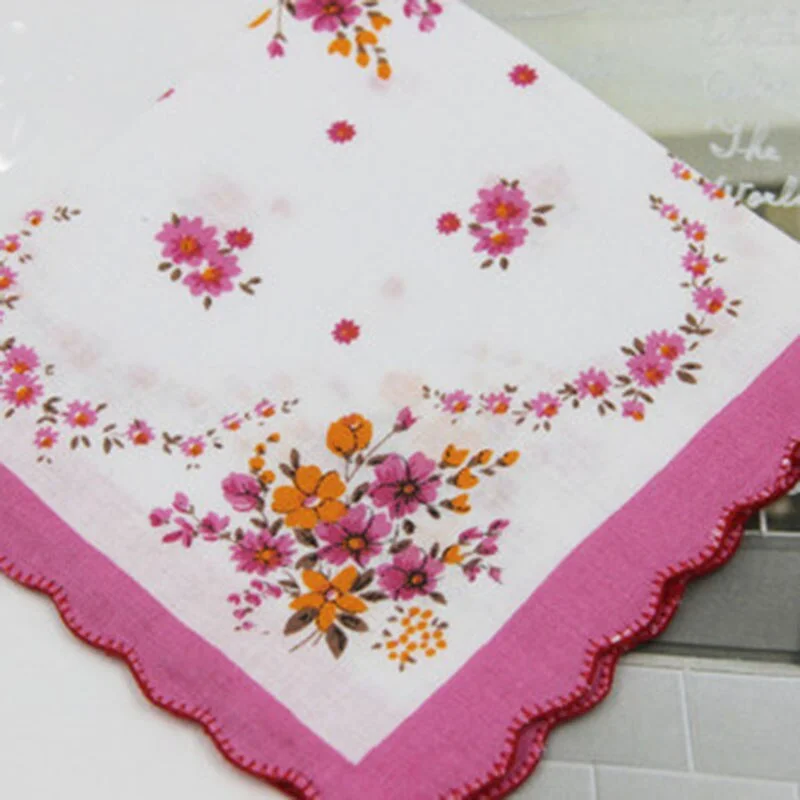 Handkerchiefs Women Printing Cute Square Towel Pocket Womens Elegant Simple Wipe Sweat Soft Cotton Trendy Casual Ladies 2020 New