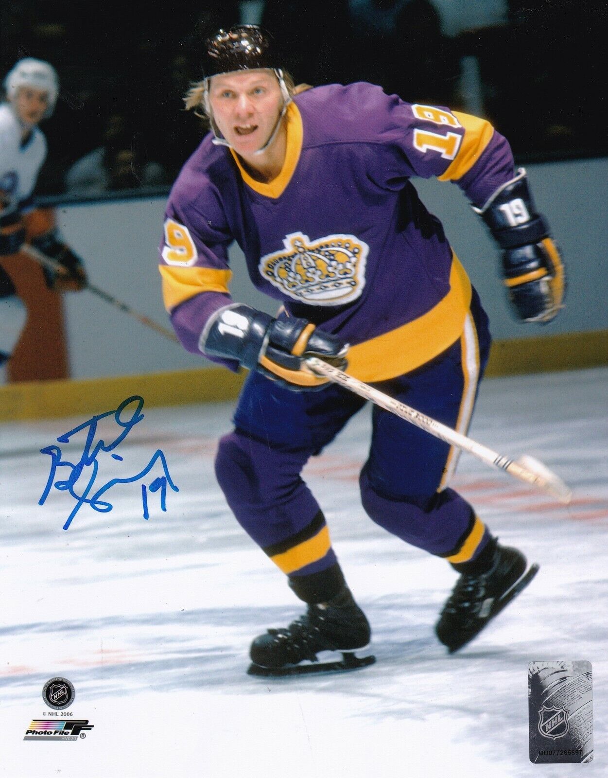 BUTCH GORING LOS ANGELES KINGS ACTION SIGNED 8x10