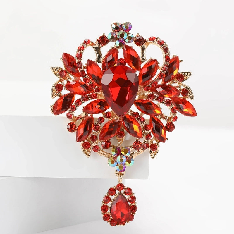 Elegant Retro Pin Geometric Alloy Inlay Rhinestones Glass Women’s Brooches