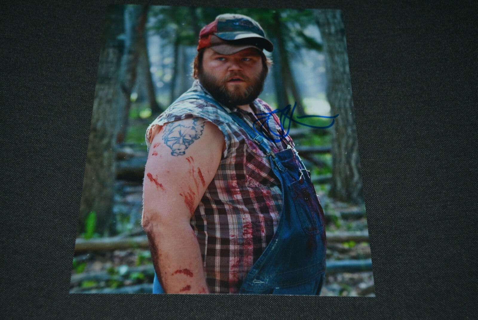 TYLER LABINE signed autograph 8x10 20x25 cm TUCKER & DALE