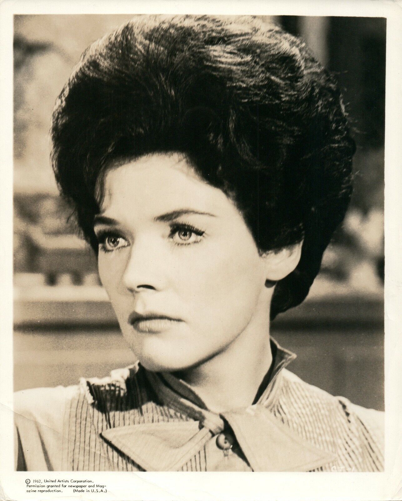 POLLY BERGEN Actress 8x10 Promo Press News Photo Poster painting 1962 The Caretakers Movie