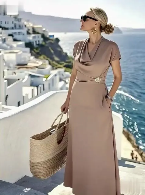 Women'S Solid Color Pleated Dress 