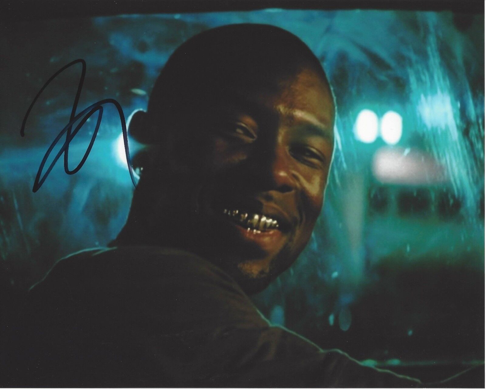 ACTOR TREVANTE RHODES SIGNED 8X10 Photo Poster painting C W/COA MOONLIGHT MOVIE THE PREDATOR