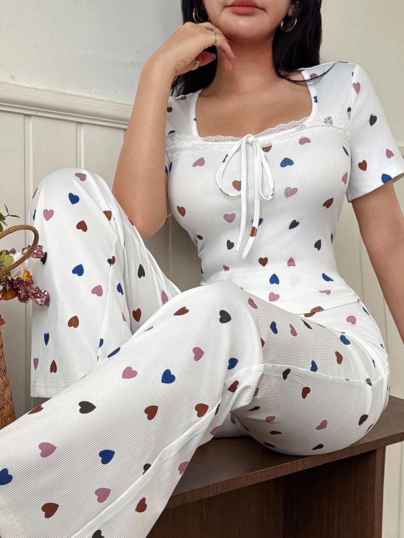 Women's Heart Print Short Sleeve Sleepwear Set, Breathable Fabric, Soft and Comfortable, Indoor Outdoor Wear, Casual Home Clothes Two-Piece Pajama Set Loungewear