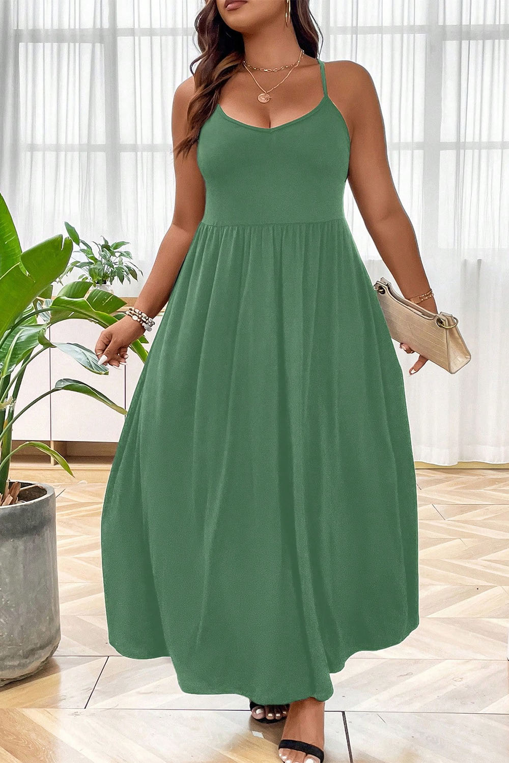 Plus Size Everyday Green Solid Sleeveless Spaghetti Strap Maxi Dress 2024 - Flycurvy 