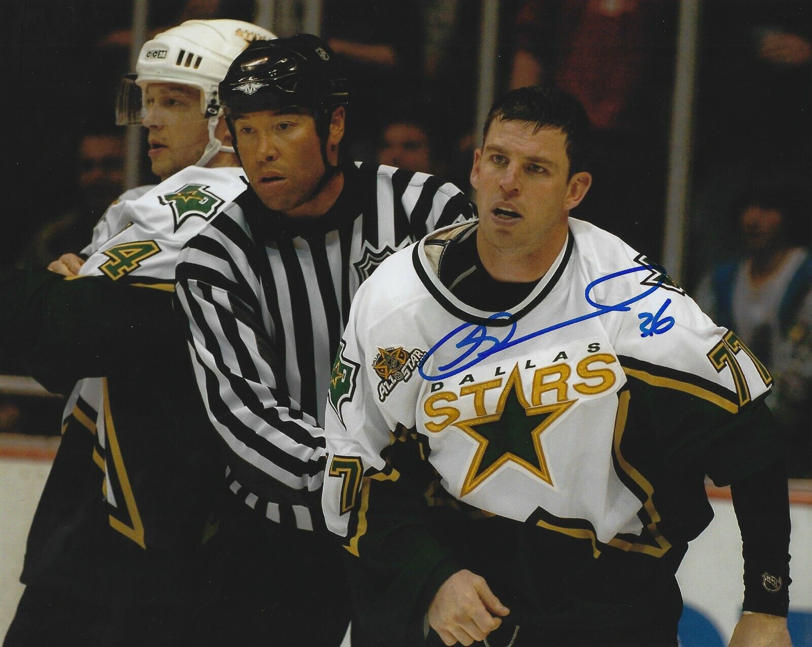 Autographed 8x10 MATTHEW BARNABY Dallas Stars Photo Poster painting w/Show Ticket