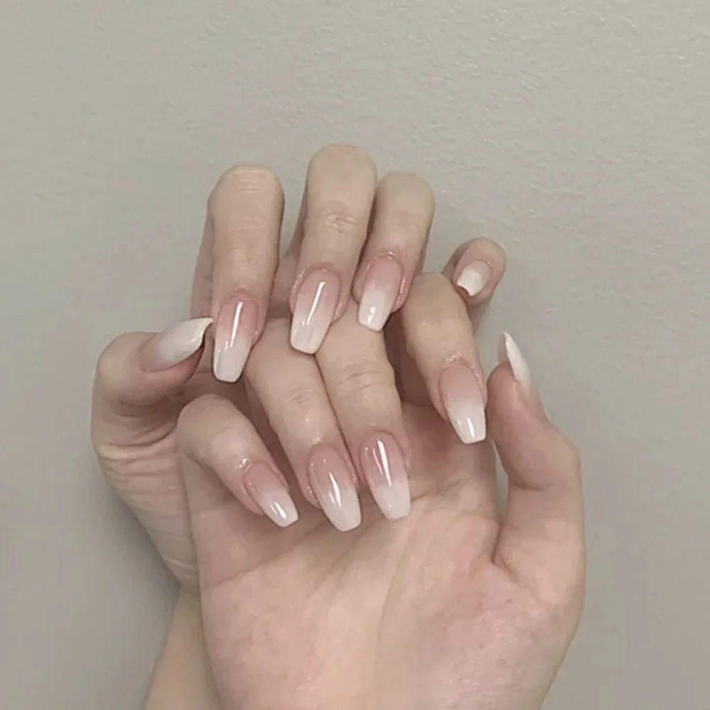 24pcs/set Sweet Girl Manicure oval head with heart pattern design press on nails wearable full cover fake nail tips Detachable-Nail Inspo