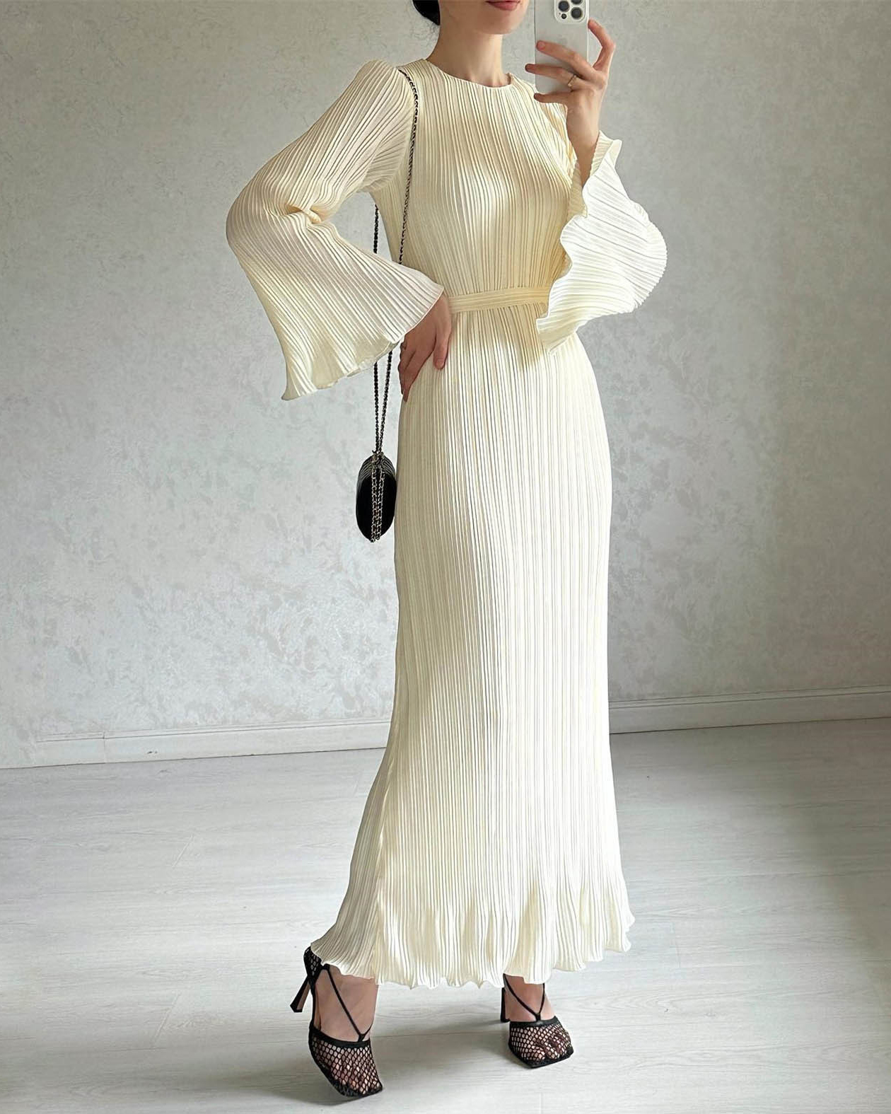 Pleated Round Neck Long Sleeve Belt Maxi Dress