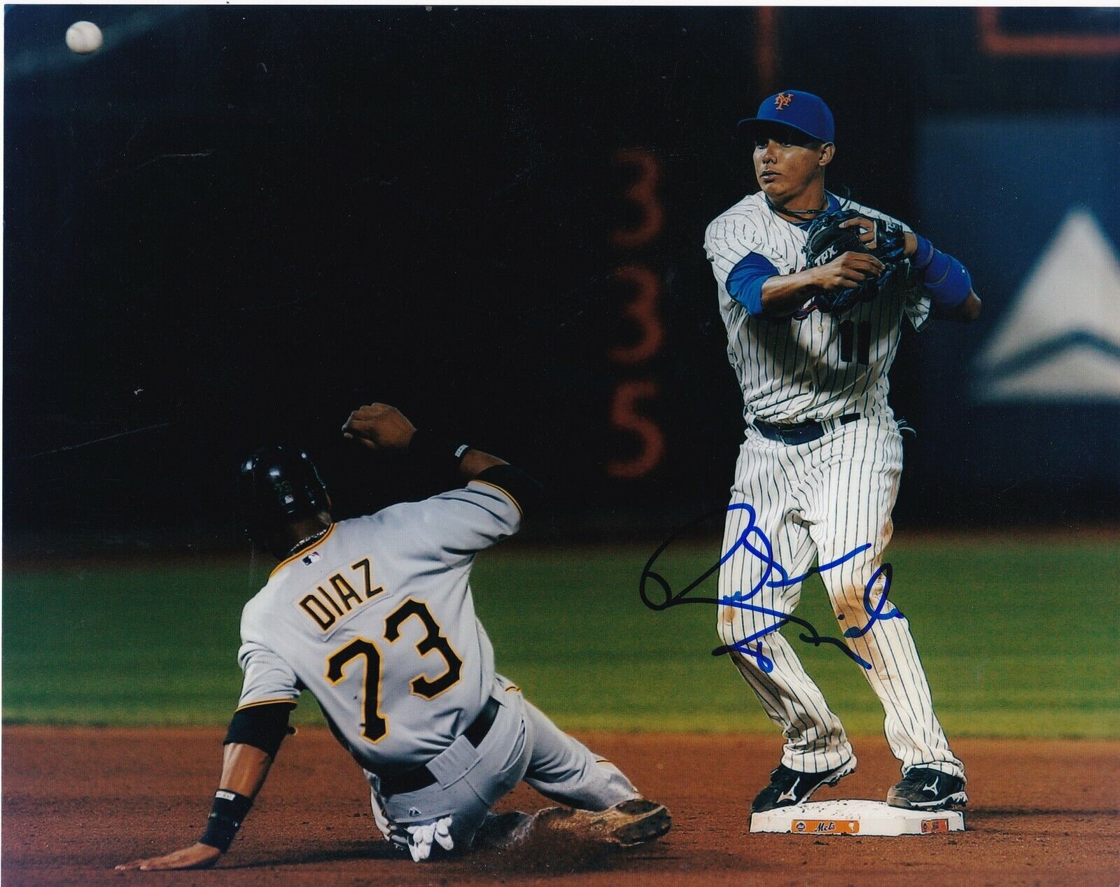 RUBEN TEJADA NEW YORK METS ACTION SIGNED 8x10