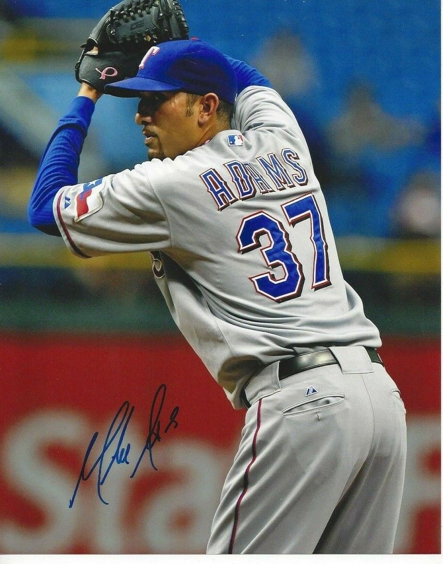 Mike Adams Autographed 8x10 Texas RangersC676