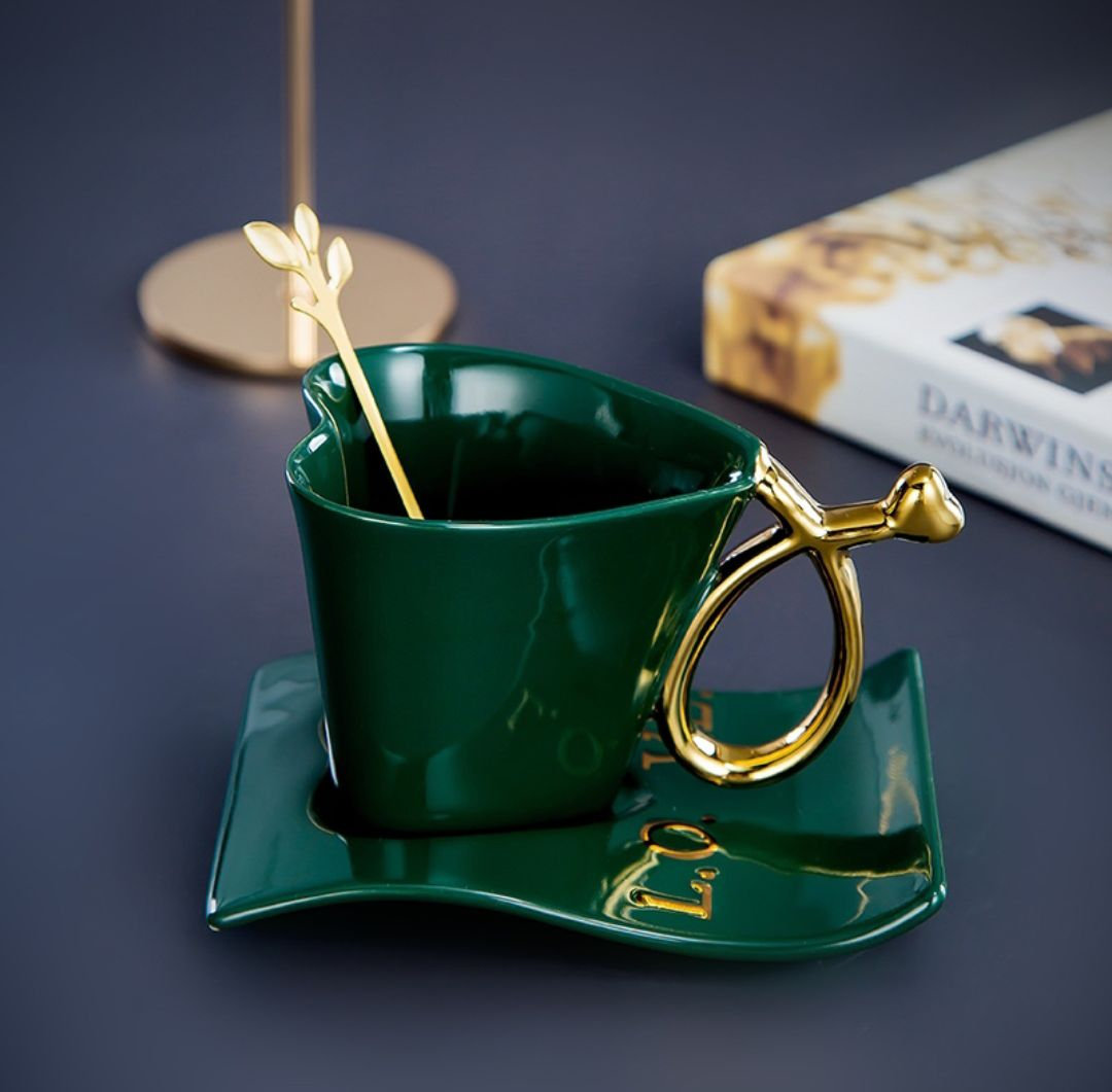 Luxury Premium Ceramic Love Coffee Mug - with Tray And Spoon Mug Set