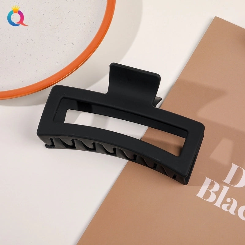 Minimalist Solid Color Plastic Hair Claws