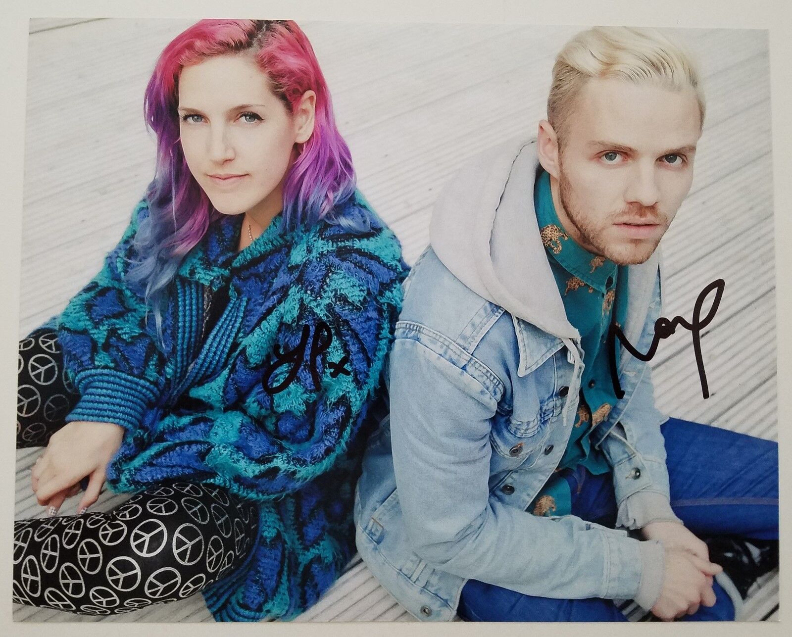 MS MR Band Signed 8x10 Photo Poster painting Lizzy Plapinger & Max Hershenow Musicians RAD