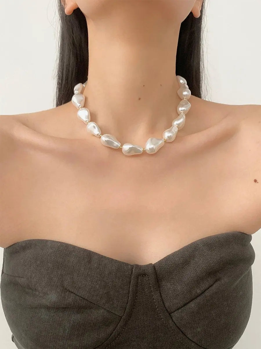 Irregular Pearl Necklace