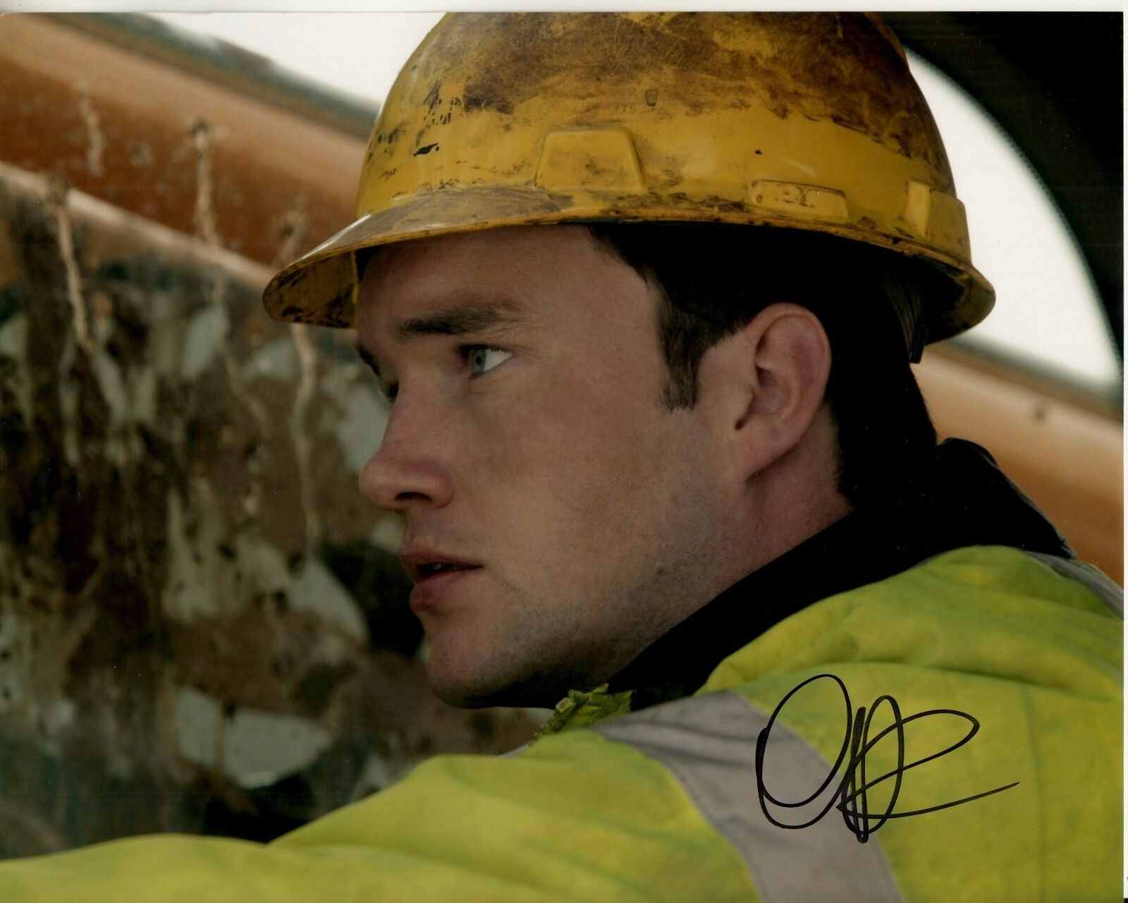 GARETH DAVID-LLOYD hand-signed TORCHWOOD 8x10 w/ uacc rd coa CLOSEUP IN HARDHAT