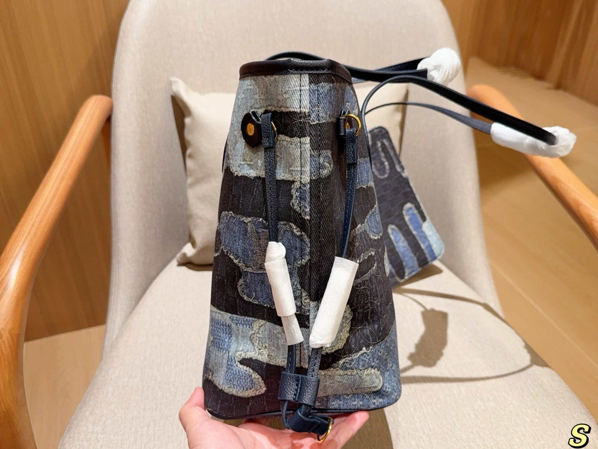 4ee25524c37beaa61f024b83c6a7dca5