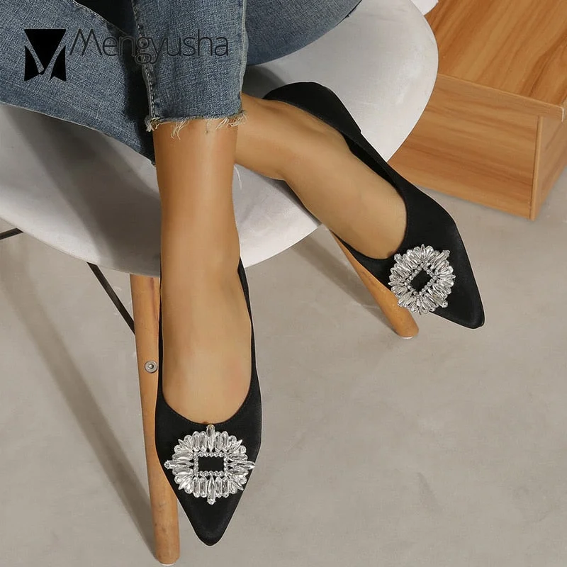 2022 Rhinestone Buckle Shoes Ladies Soft Bottomed Flats Women Satin Loafers Big Size 41/42 Pointed Toe Crystal Ballerina Femme