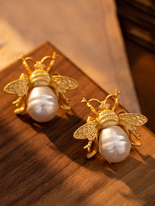 Bee Shape Earrings Accessories