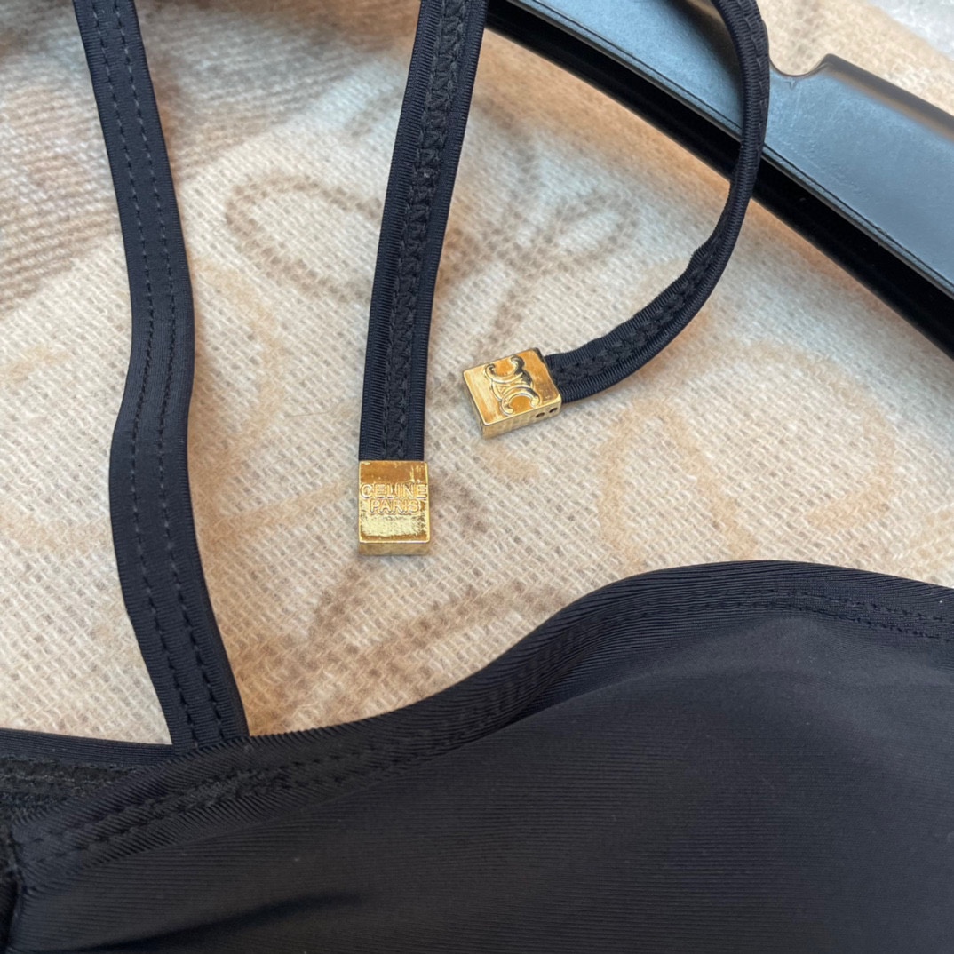 4eea7532f33a42b8d7c3fa62184357d3